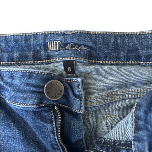 KUT from the Kloth Catherine Boyfriend Jeans Size 6 Distressed Rolled Hem - Picture 9 of 10